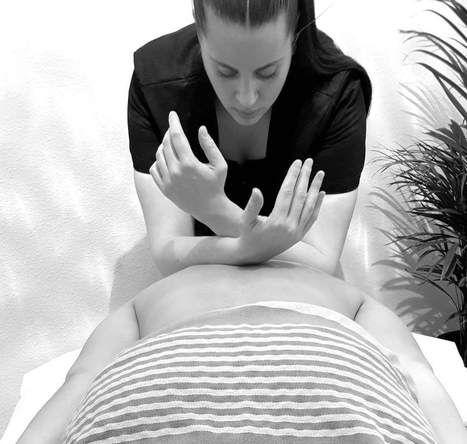 La Villa Méditerranée Wellness Spa Piscine Saint-Drezery Esterno foto
