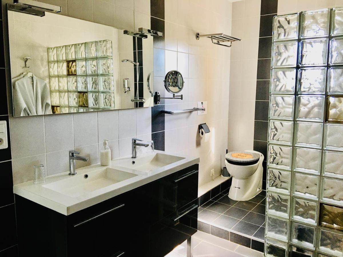La Villa Méditerranée Wellness Spa Piscine Saint-Drezery Esterno foto
